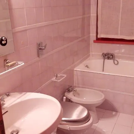 Ferienwohnung Fur 4 Personen Ca 45 M In Bardonecchia, Piemont Provinz Turin *